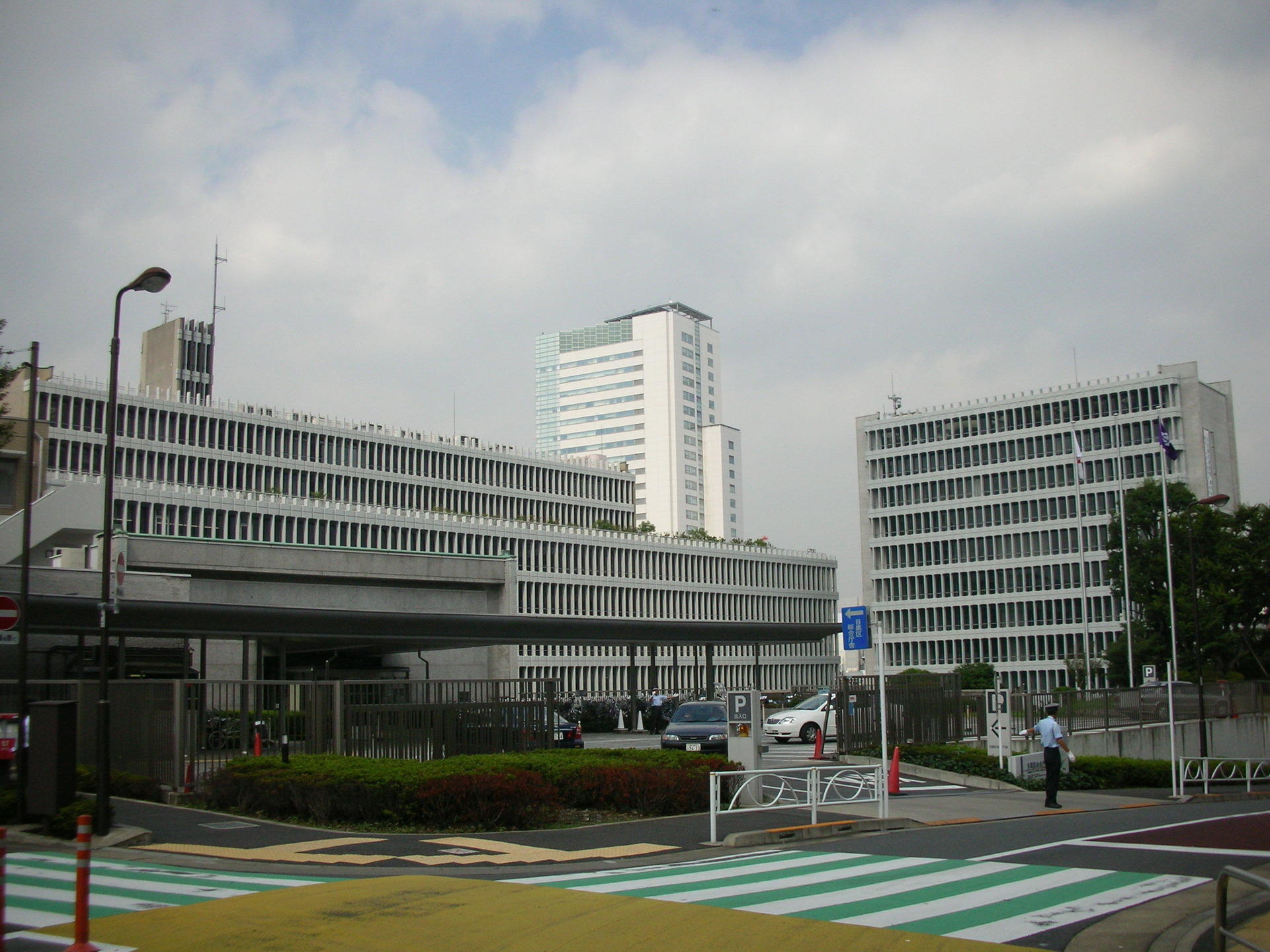 旧千代田生命本社ビル・外部編～村野藤吾の建築: 木と建築への旅